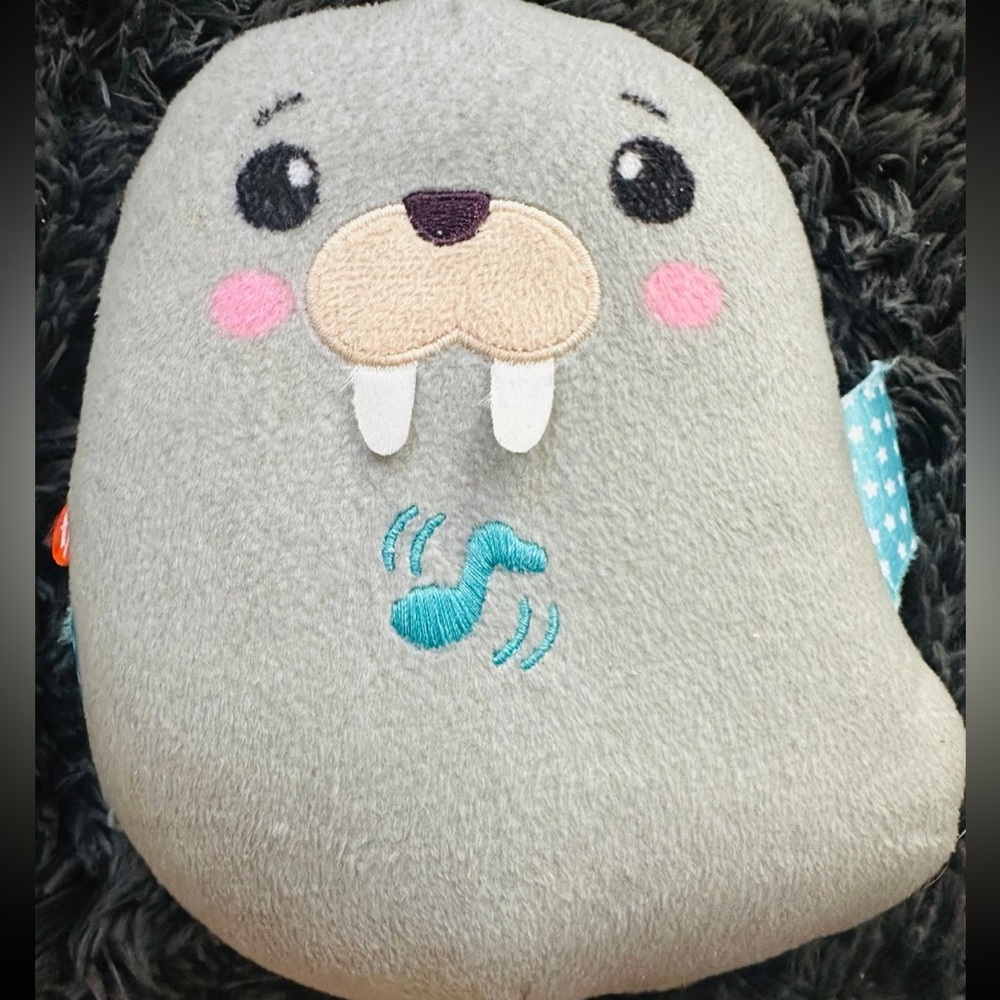 Fisher Price Walrus Soothing Baby Battery Powered Sound Machine